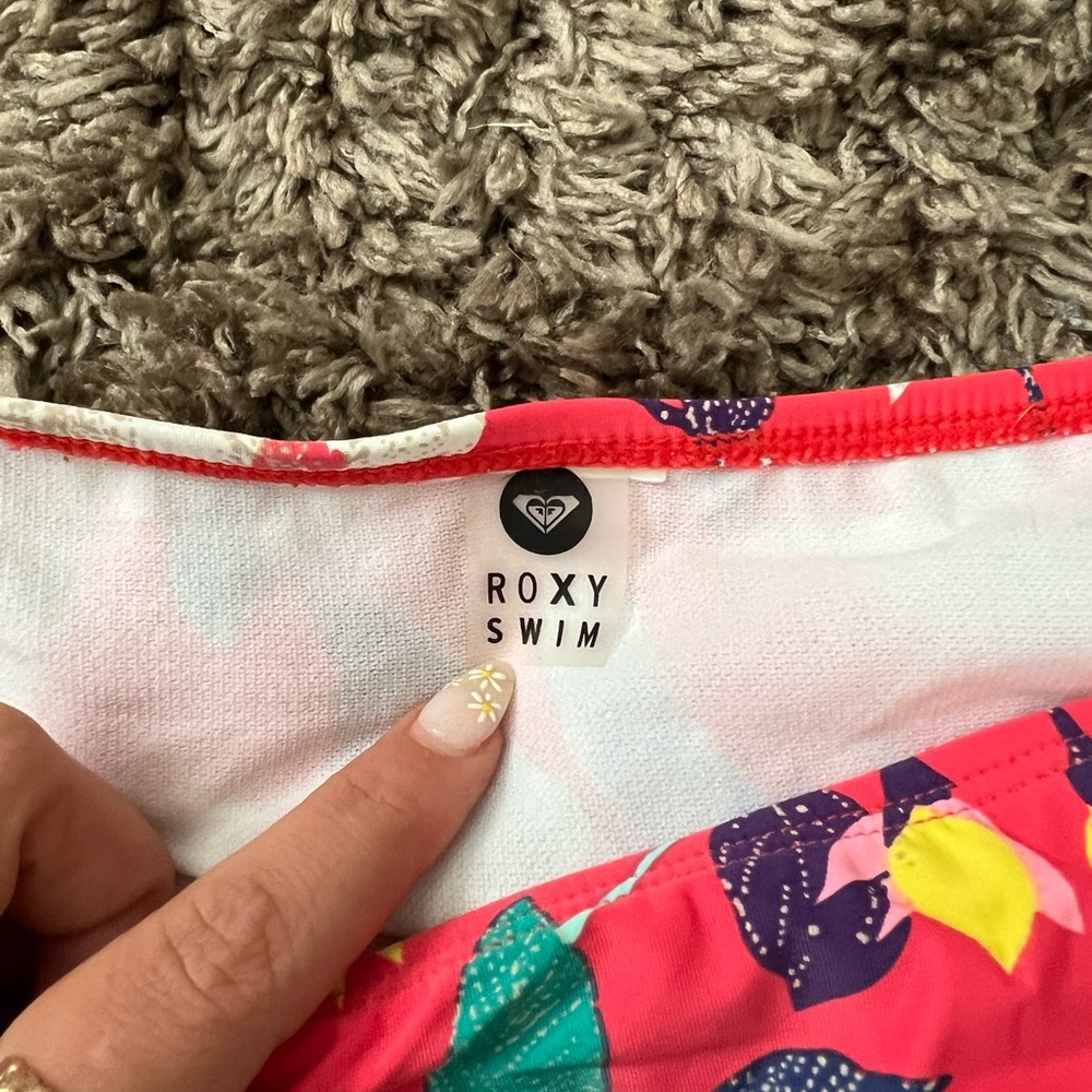 Roxy String Bikini - Picture 2 of 3